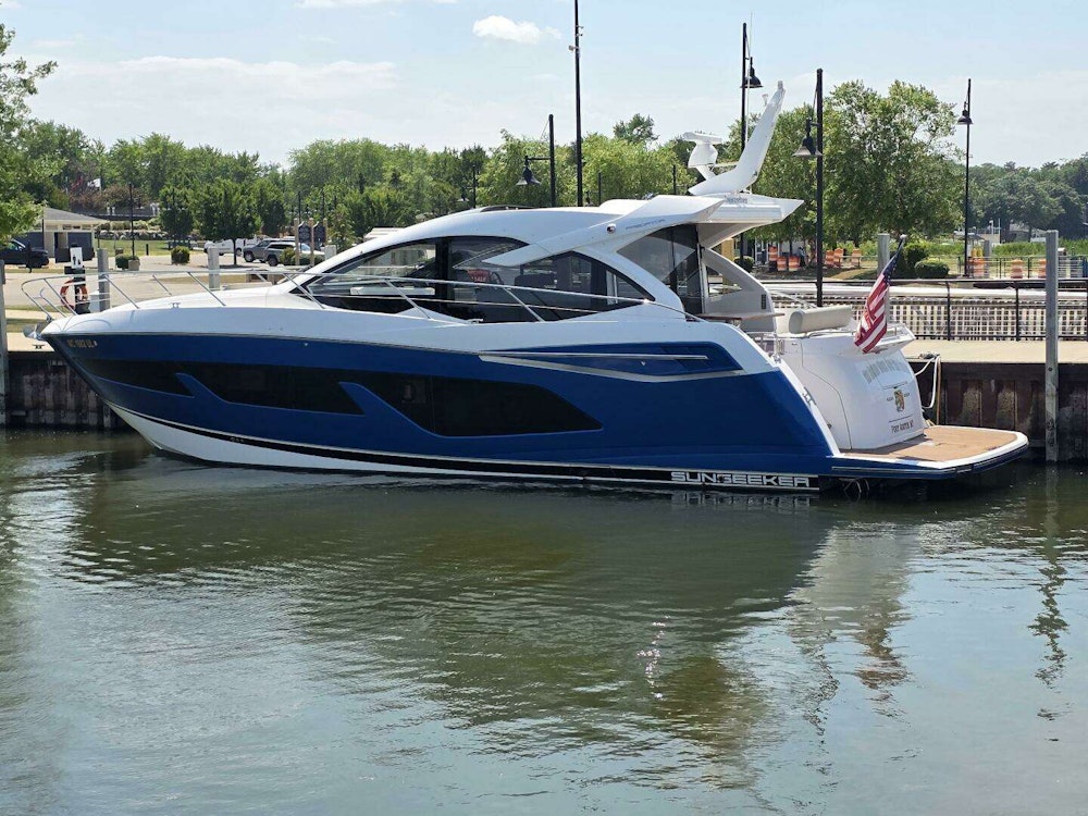 Sunseeker Predator 50 Yacht For Sale