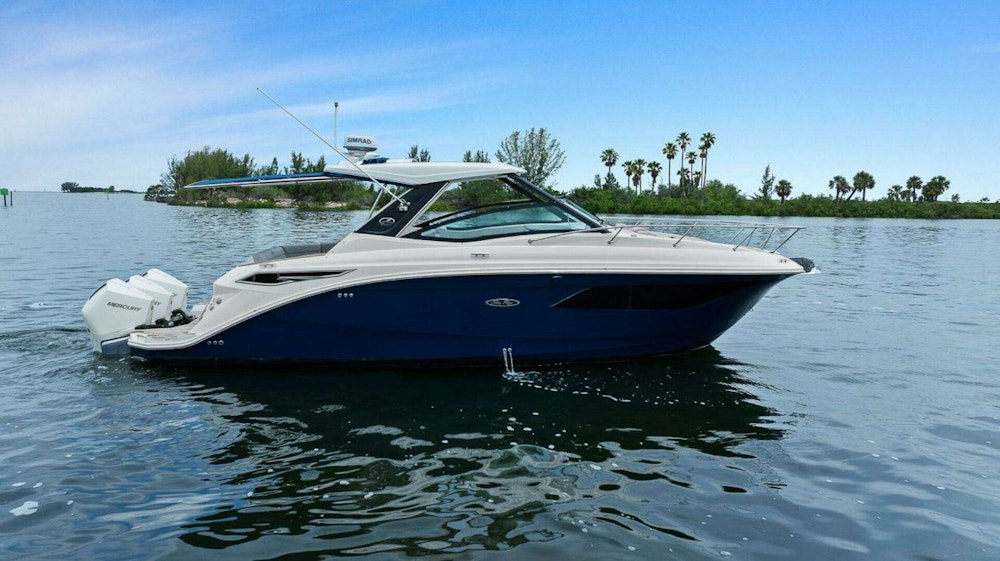 Sea Ray 320 DA-OB Yacht For Sale
