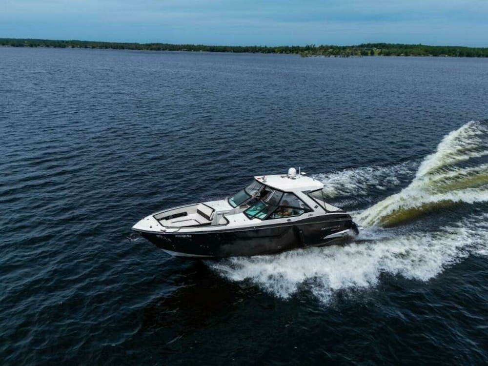 Monterey 378 Super Express Yacht For Sale
