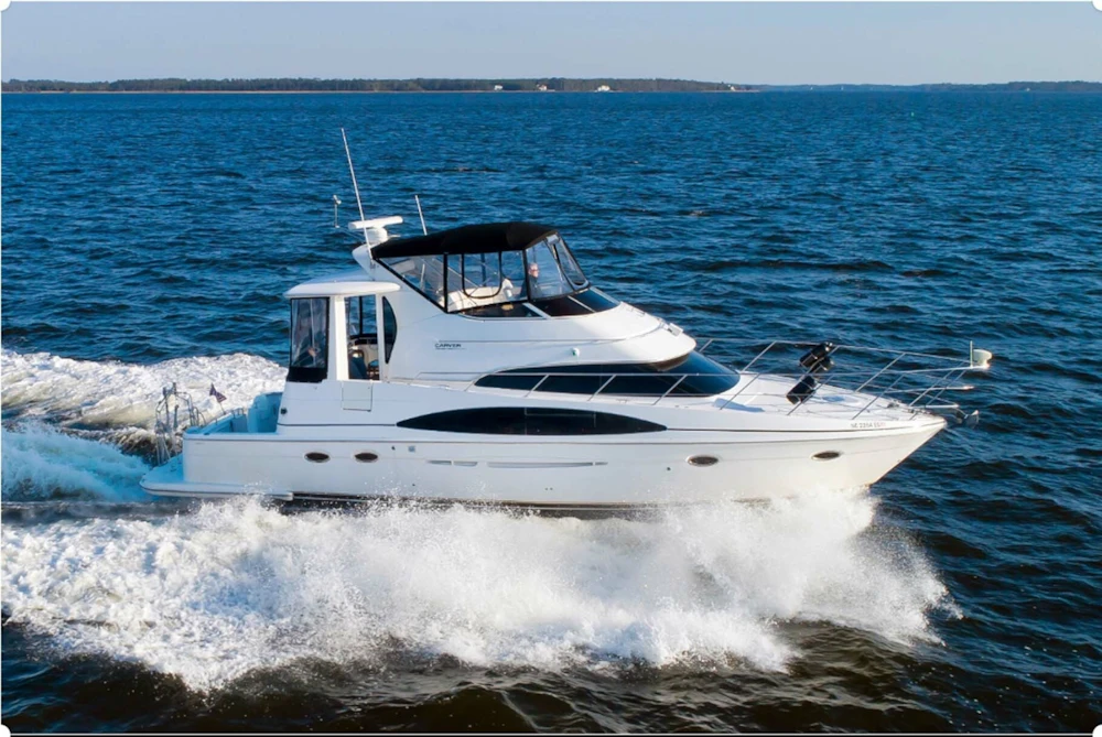 Carver 44 CPMY Yacht For Sale