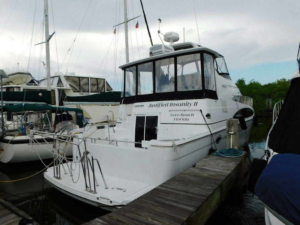 Carver 44 CPMY Yacht For Sale