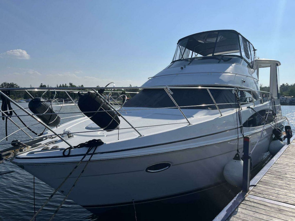 Carver 444 Cockpit Motor Yacht Yacht For Sale