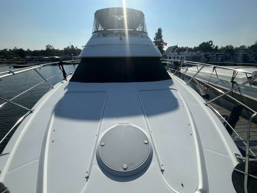 Carver 444 Cockpit Motor Yacht Yacht For Sale