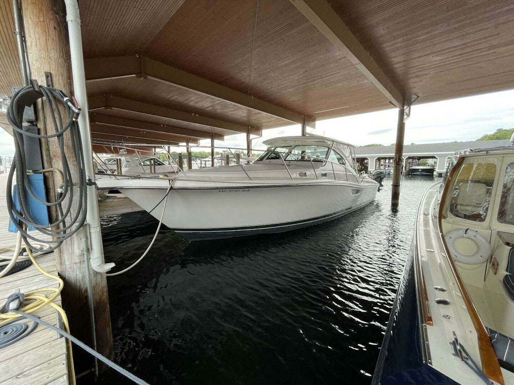Pursuit  Yacht For Sale