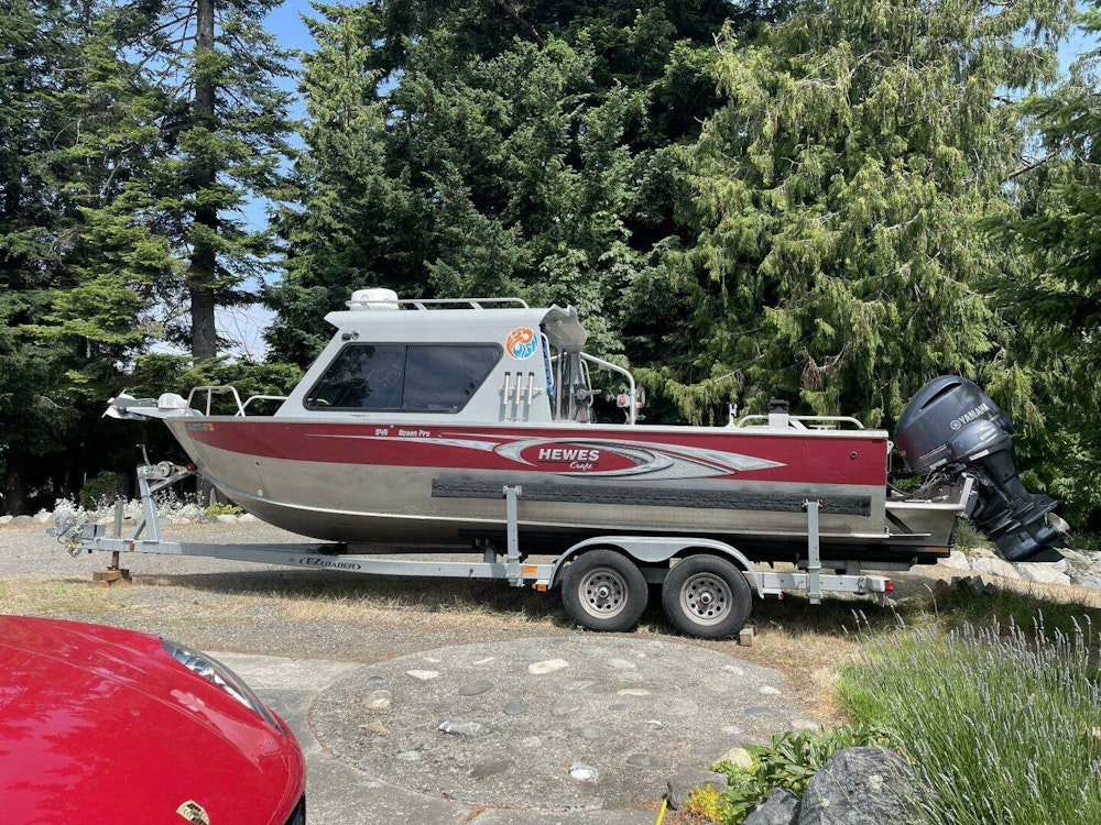 Hewescraft  Yacht For Sale