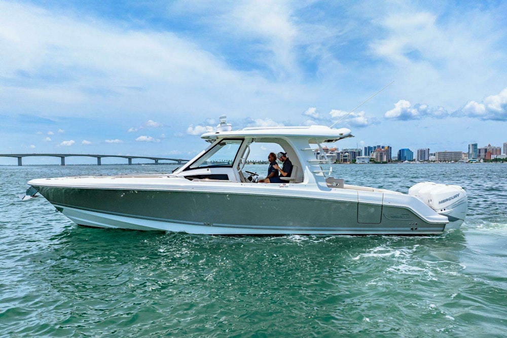 Boston Whaler 350 Realm Yacht For Sale
