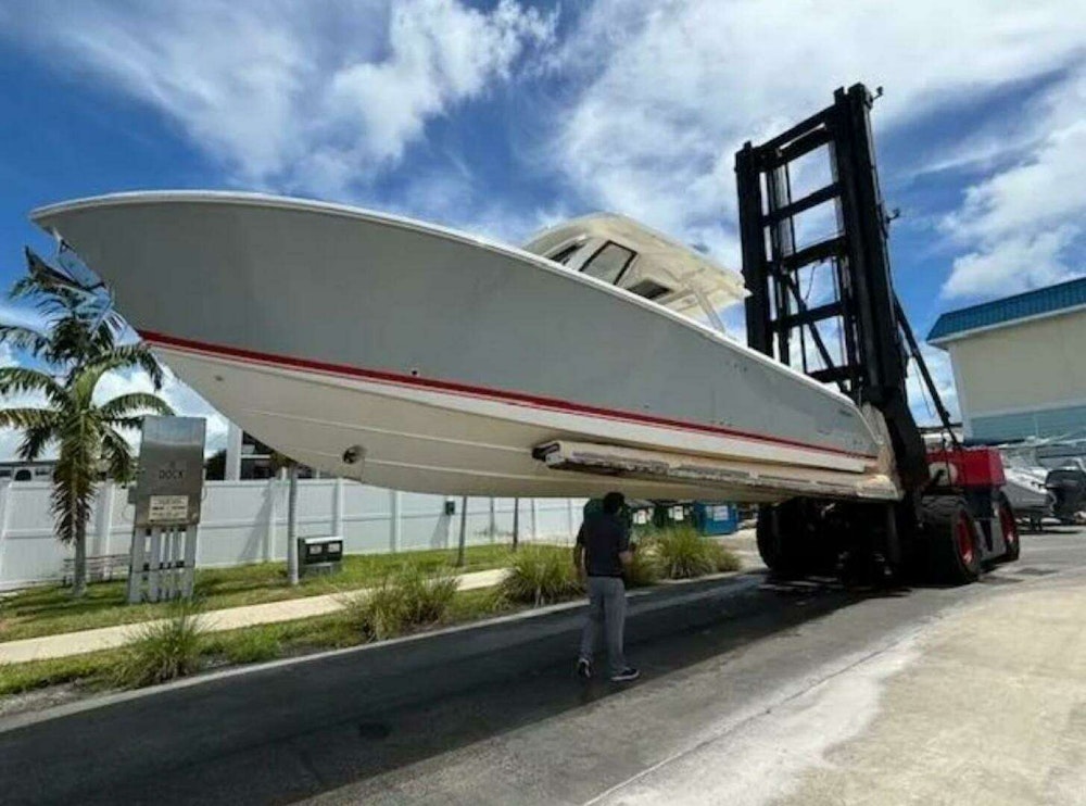 Pursuit S 328 Yacht For Sale