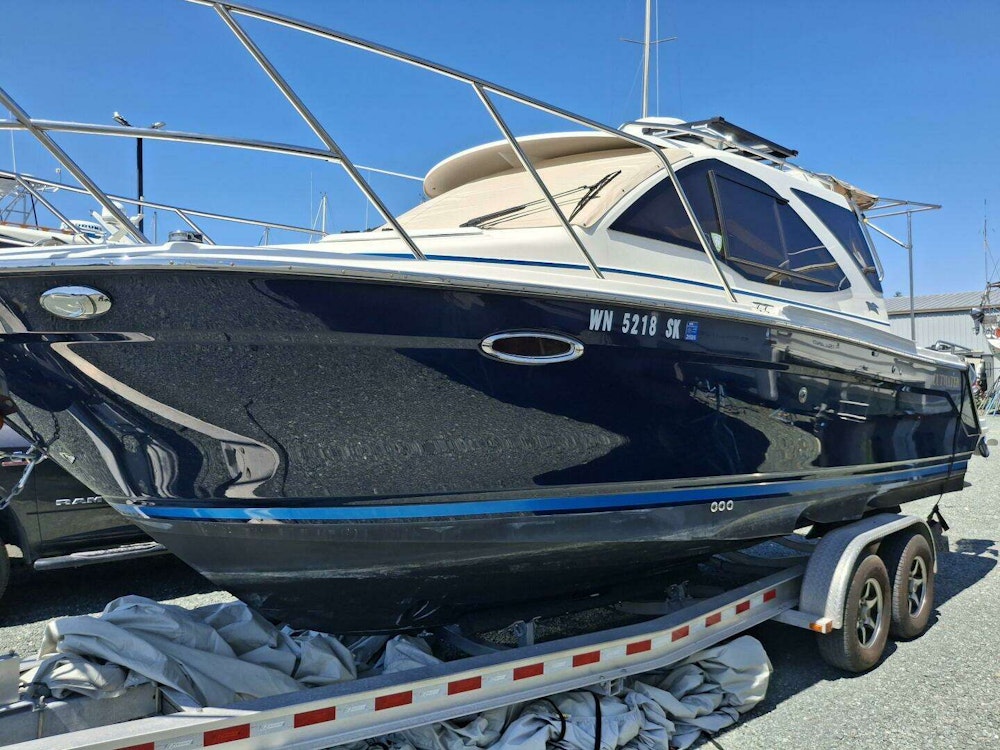 Cutwater 24C Yacht For Sale