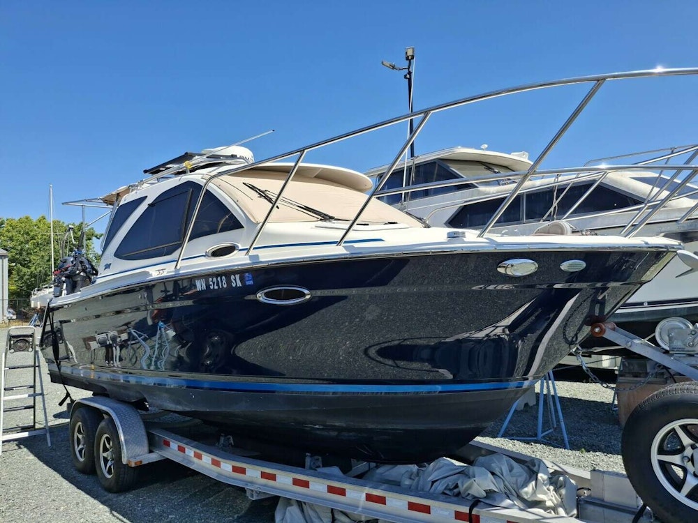 Cutwater 24C Yacht For Sale