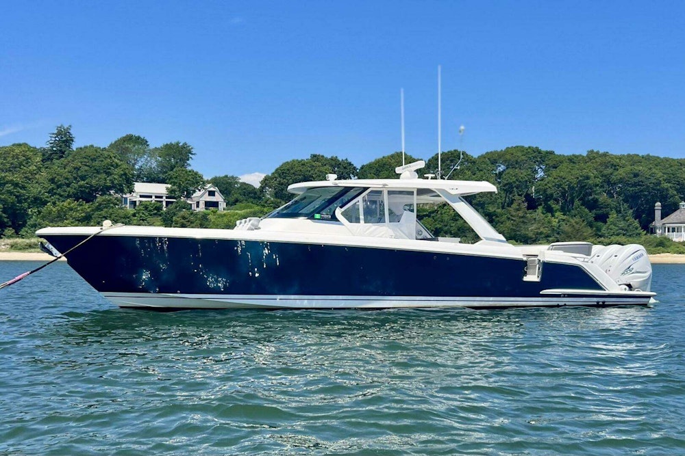 Tiara Yachts 43 LS Yacht For Sale