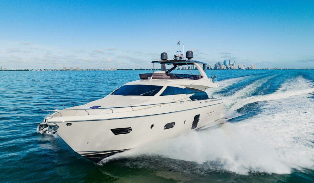 Ferretti Yachts 750 Yacht For Sale