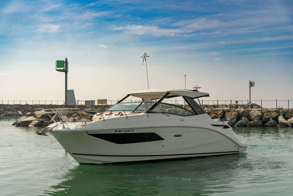Sea Ray 320 Sundancer Yacht For Sale