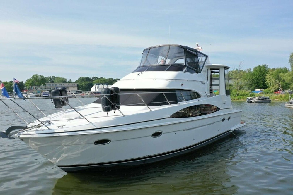Carver 444 CPMY Yacht For Sale