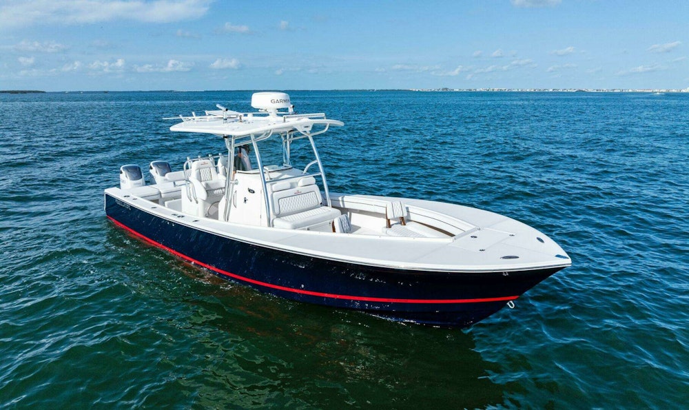 Regulator 32 FS Yacht For Sale