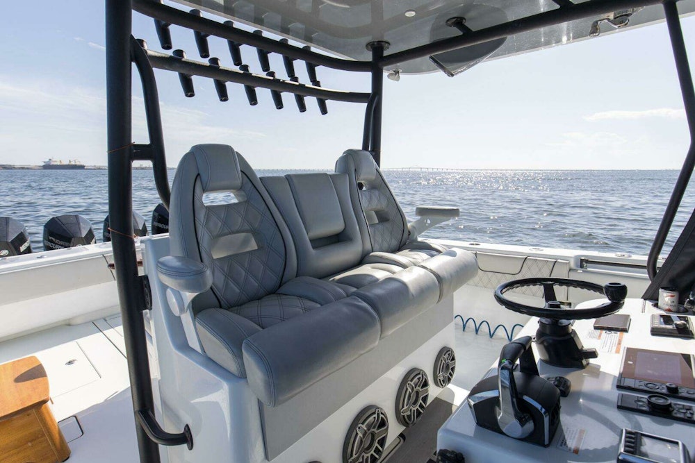 Contender 44 ST Yacht For Sale
