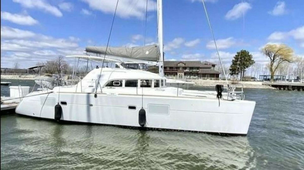 Lagoon 380 S2 Yacht For Sale