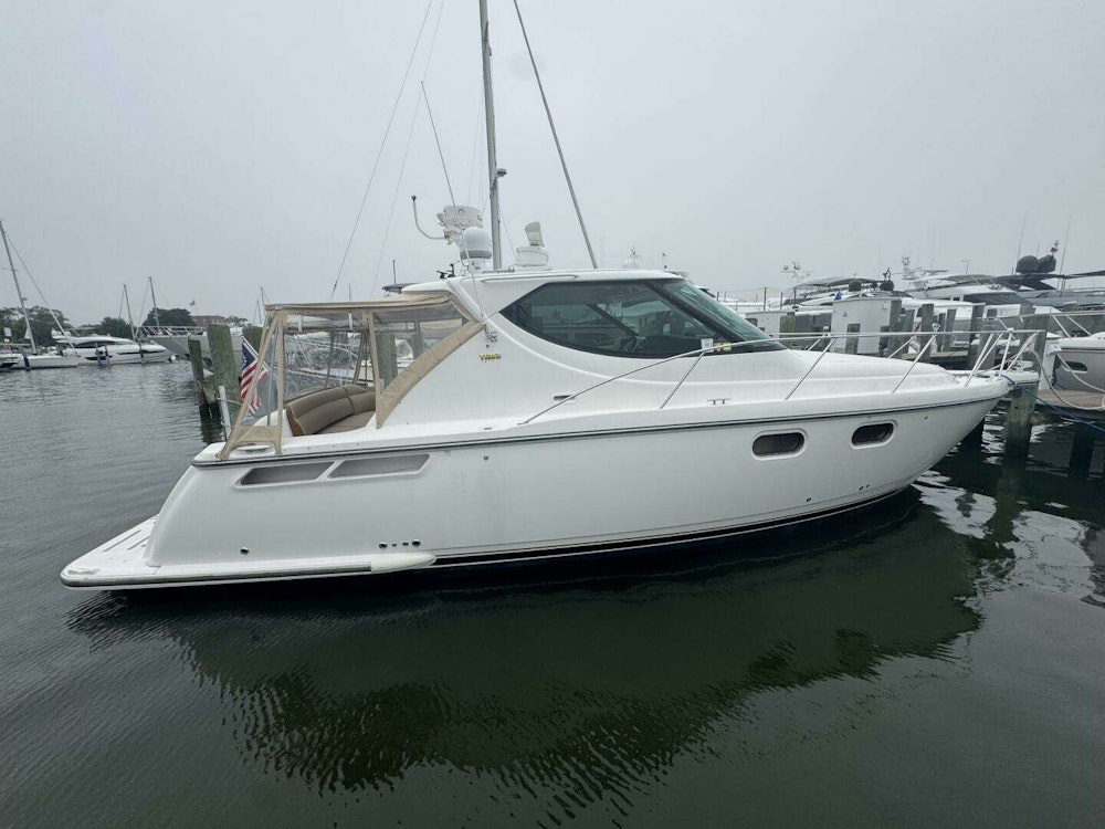 Tiara Yachts 3900 Sovran Yacht For Sale