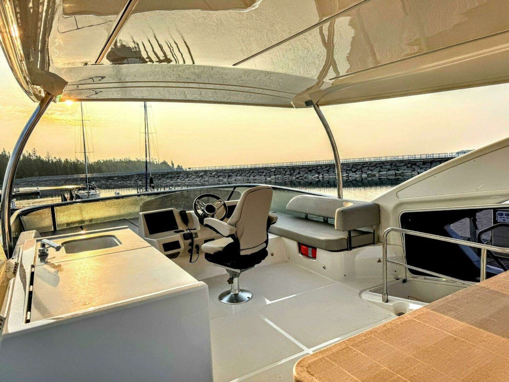 Absolute 48 Navetta Yacht For Sale