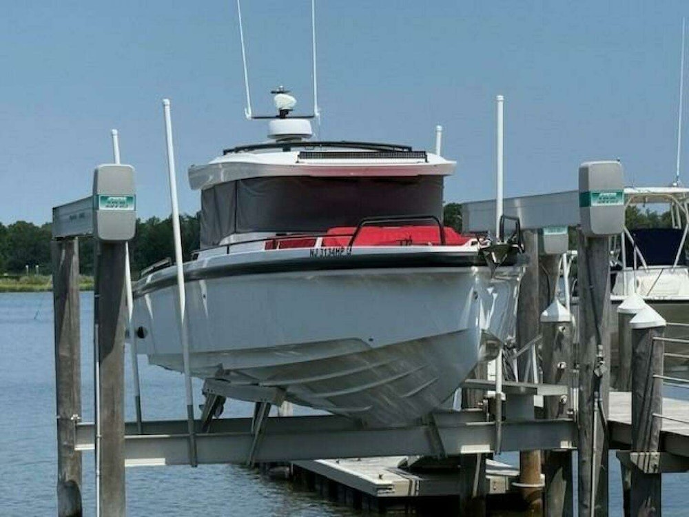 Axopar 37 XC Cross Cabin Yacht For Sale