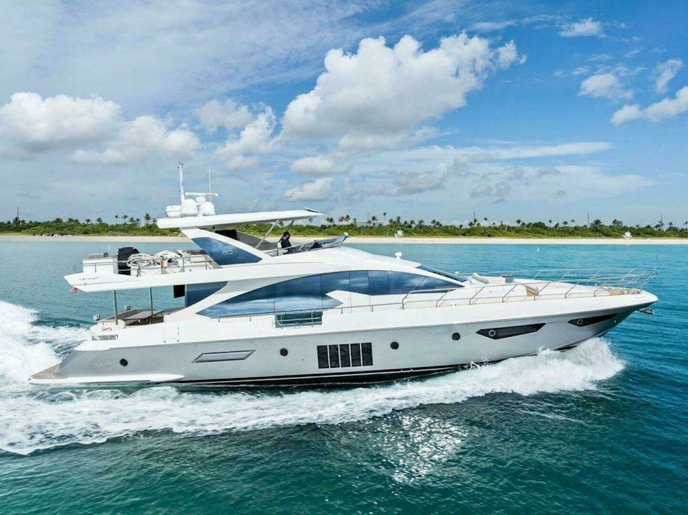 Azimut Flybridge Yacht For Sale