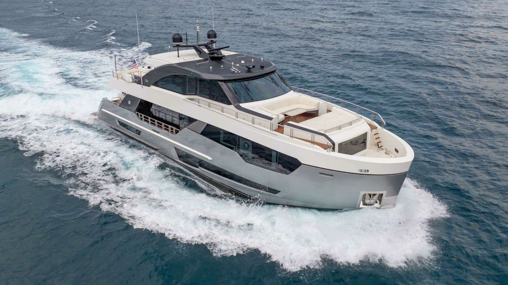 Ocean Alexander 28R Yacht For Sale