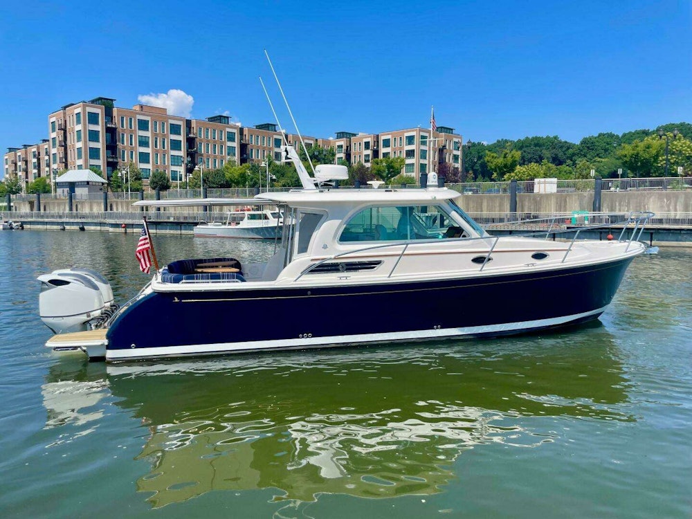 Back Cove  Yacht For Sale