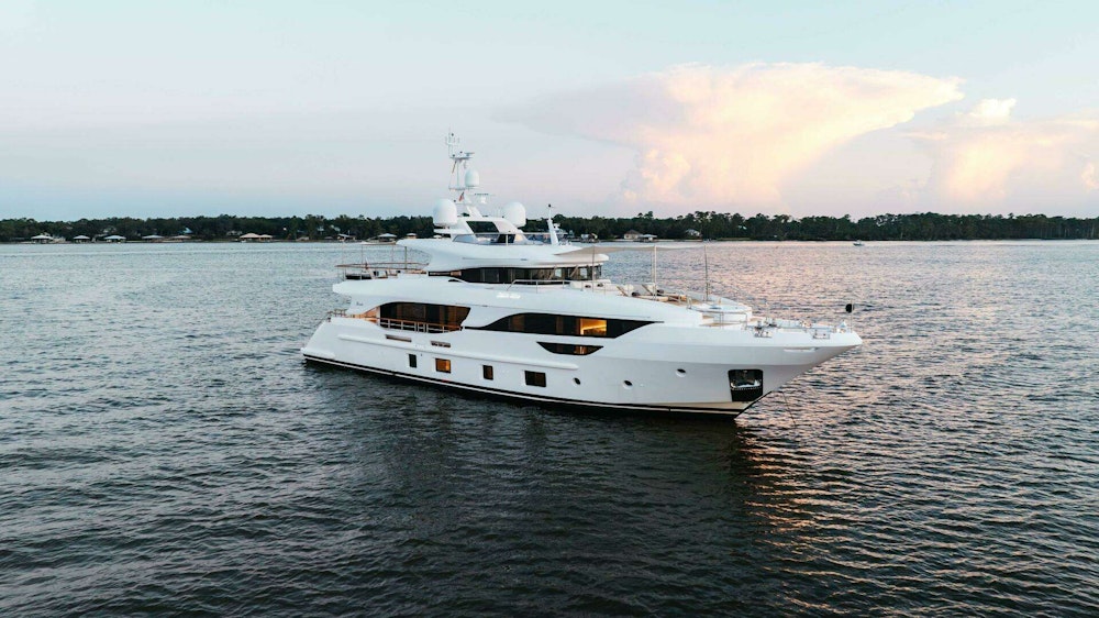 Benetti Delfino 95 Yacht For Sale
