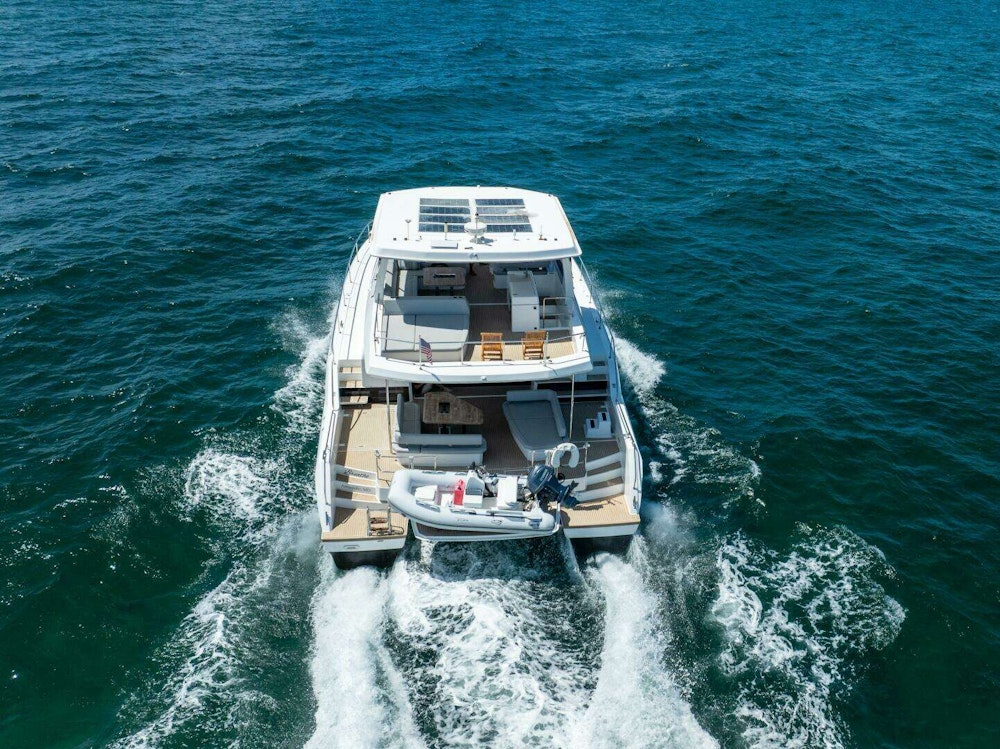 Robertson & Caine Leopard 53PC Yacht For Sale