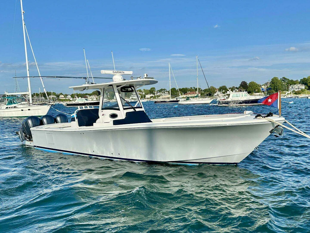 Regulator 34SS Yacht For Sale