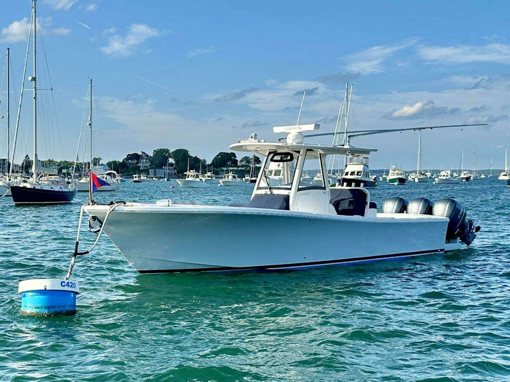 Regulator 34SS Yacht For Sale