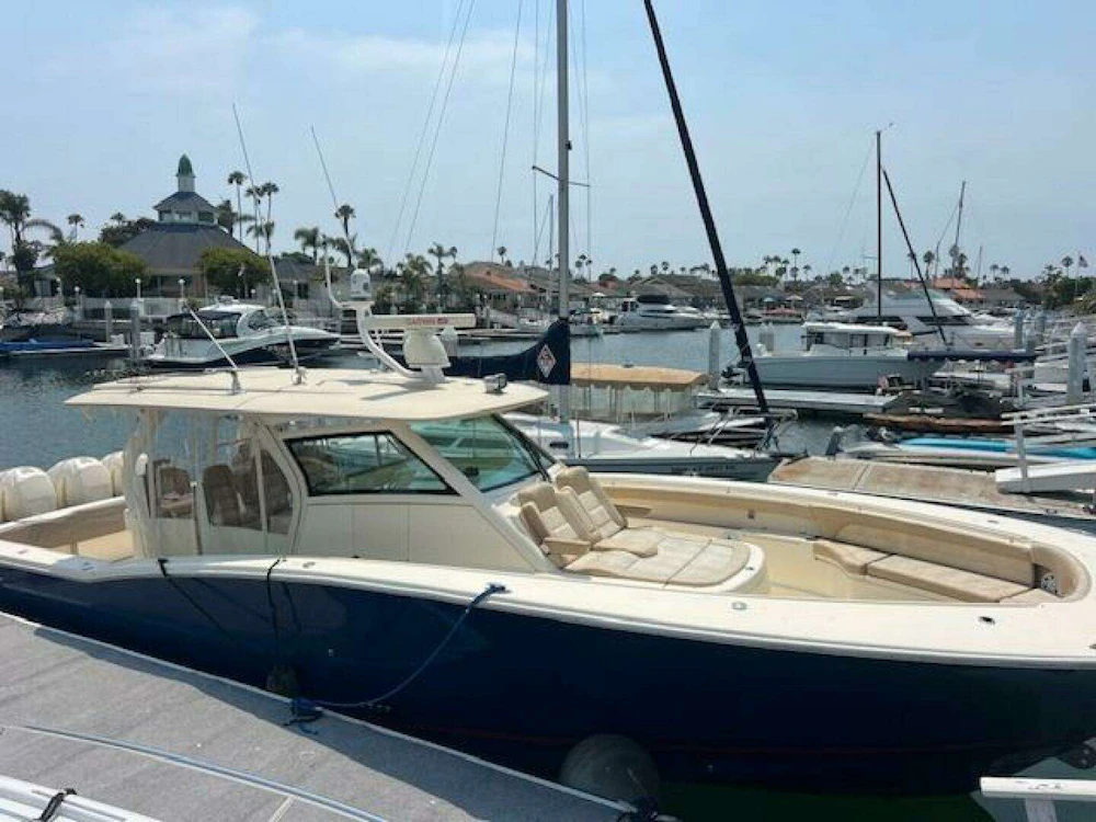 Scout 420LXF Yacht For Sale