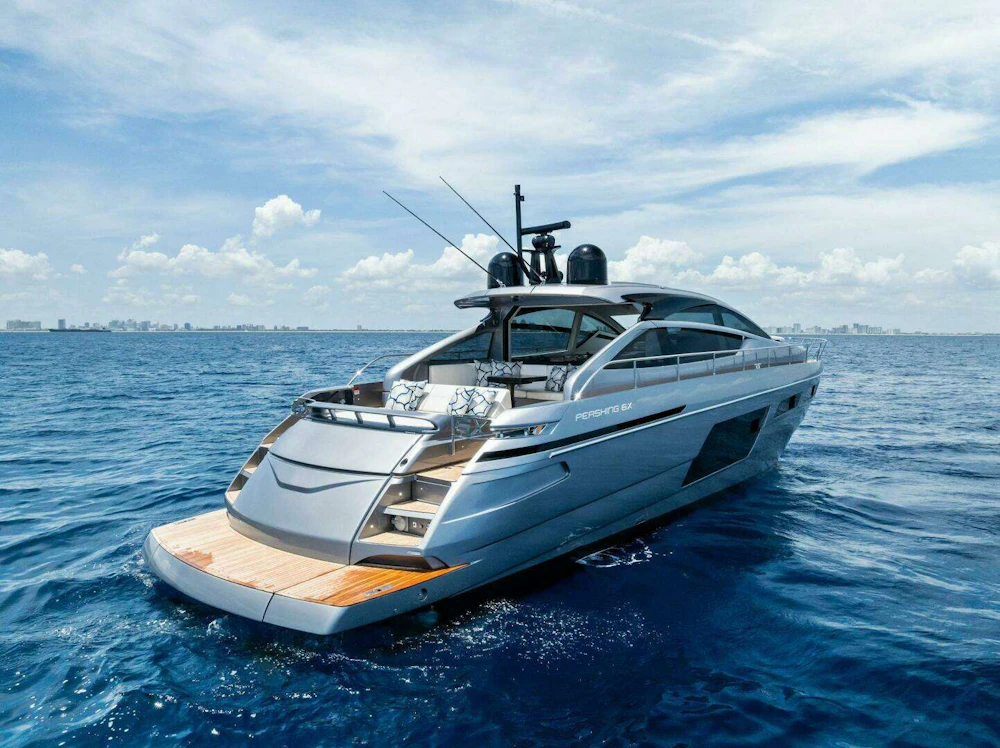 Pershing 6X Yacht For Sale