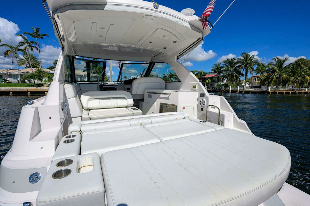 Regal 35 Sport Coupe Yacht For Sale