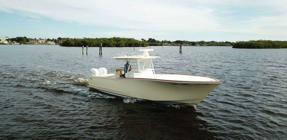 Bonadeo 34 Cuddy Yacht For Sale