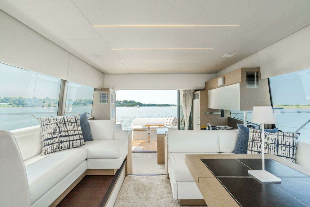 Prestige  Yacht For Sale