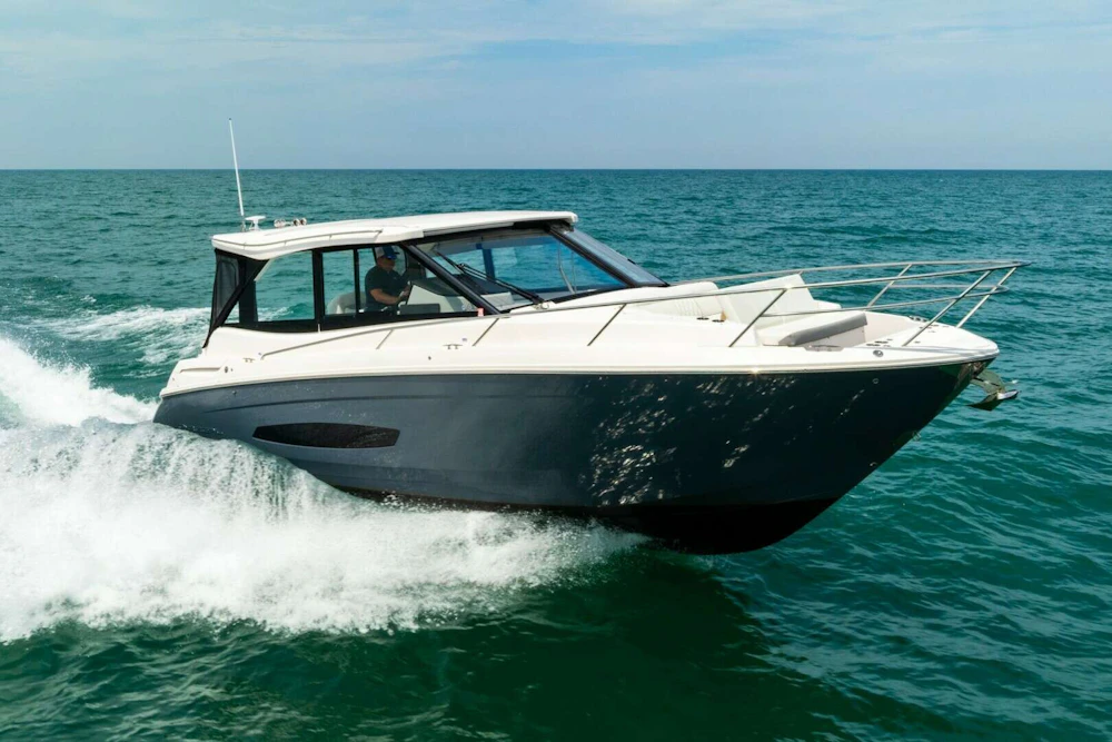 Regal 36 Grande Coupe Yacht For Sale