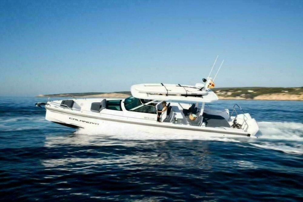 Axopar 37 Sun Top BRABUS Trim Yacht For Sale