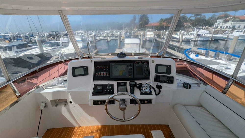 Johnson Motor Yacht Yacht For Sale