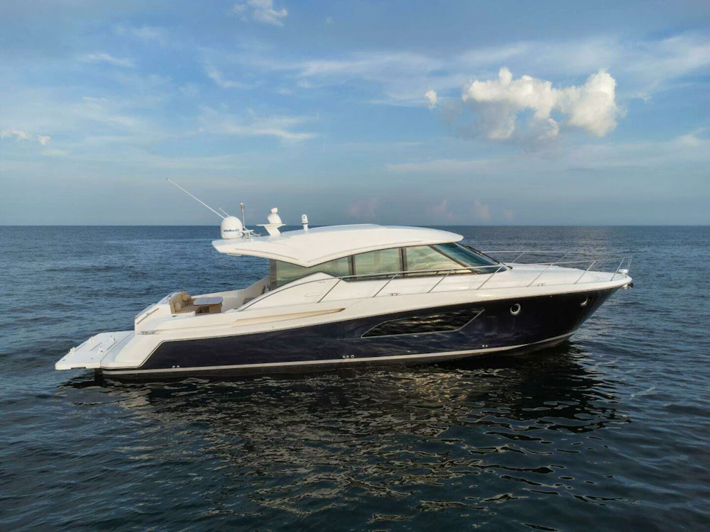 Tiara Yachts C53 Coupe Yacht For Sale
