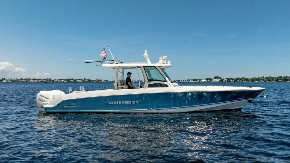 Boston Whaler 380 Outrage Yacht For Sale
