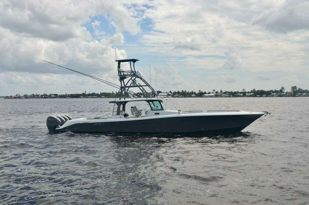 HCB 53 Suenos Yacht For Sale