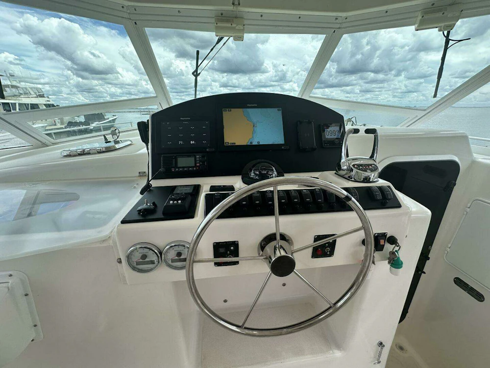 Manta 44 Power Cat Yacht For Sale