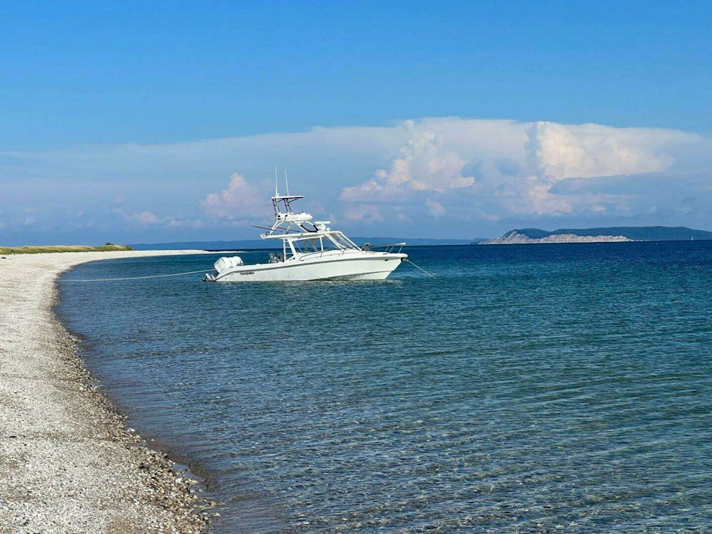 Everglades 350 LX Yacht For Sale