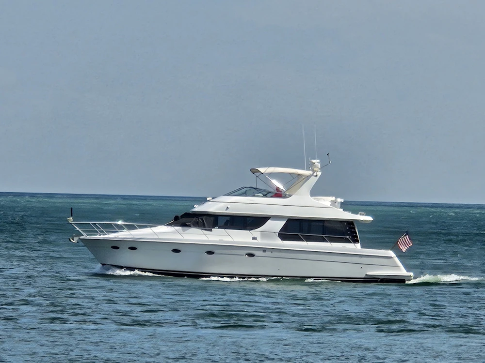 Carver 530 Voyager Yacht For Sale