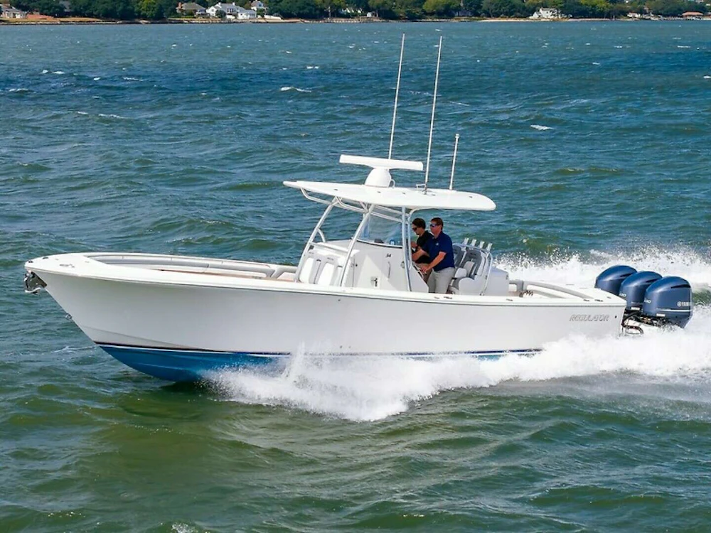 Regulator 34 FS Yacht For Sale