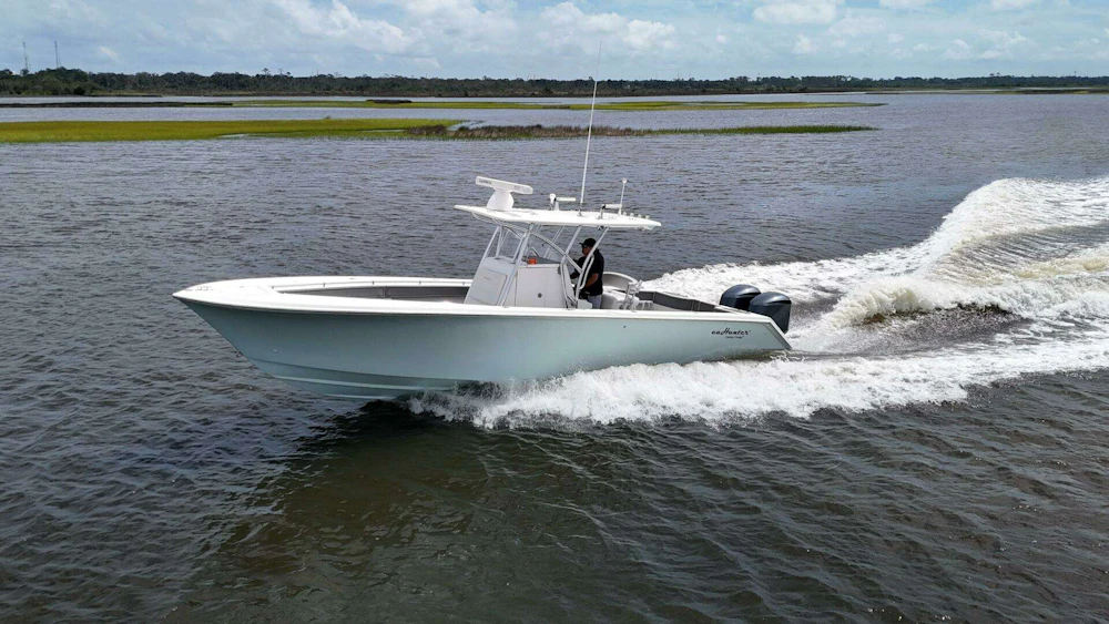 SeaHunter 33 Tournament Yacht For Sale