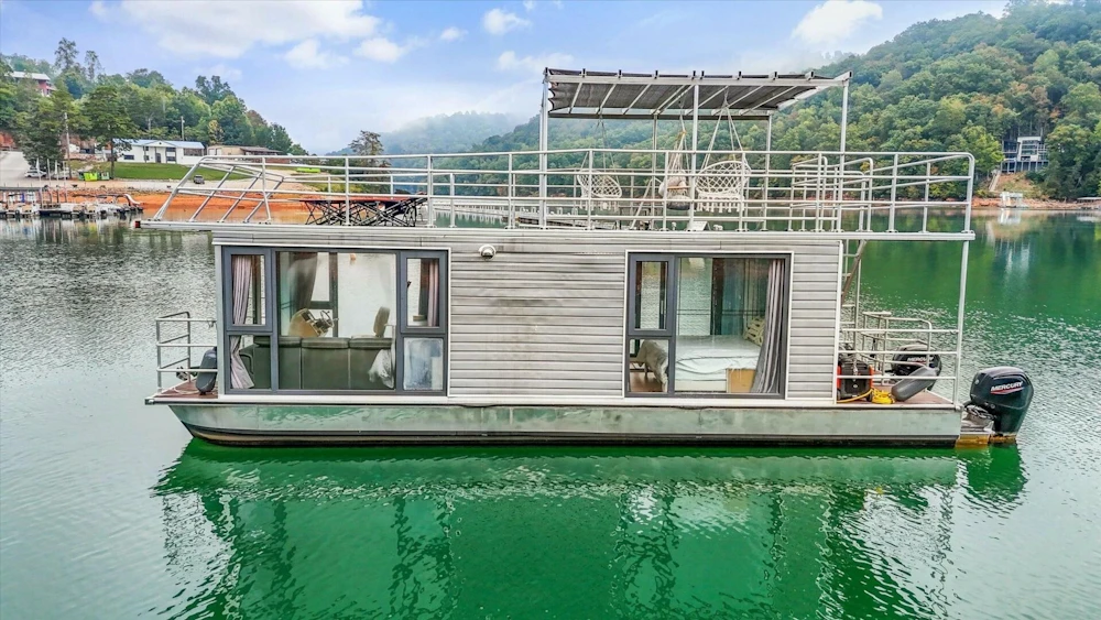 Custom Gospel 36 Yacht For Sale