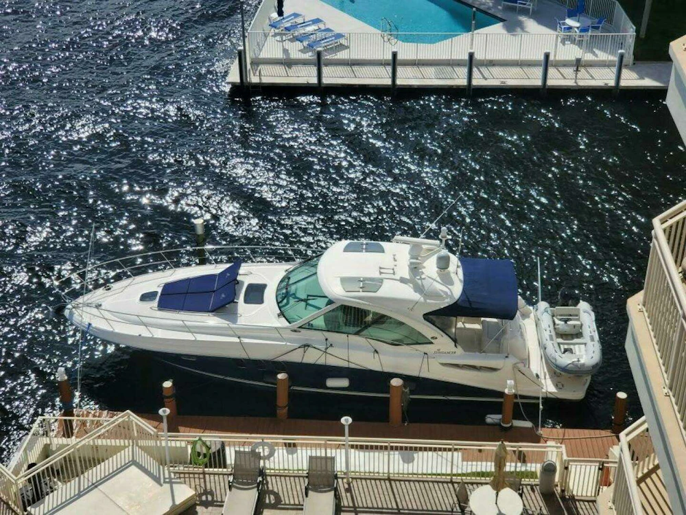 Sea Ray 48 Sundancer Yacht For Sale