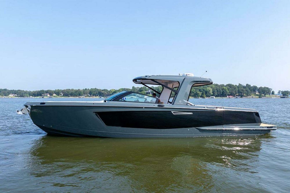 Aviara AV40 Yacht For Sale