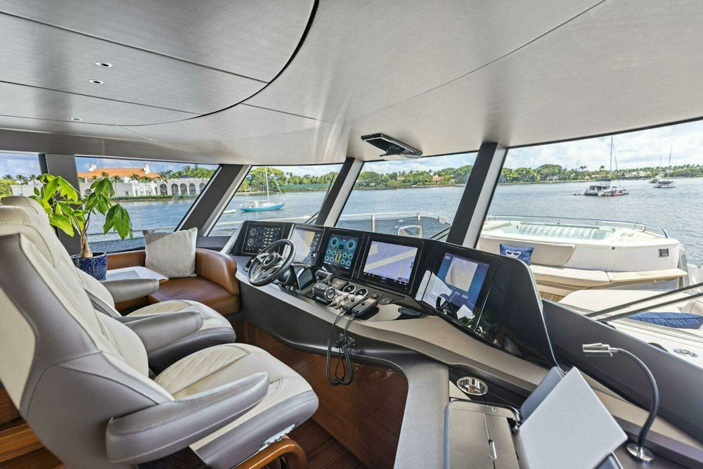 Princess X95 Yacht For Sale